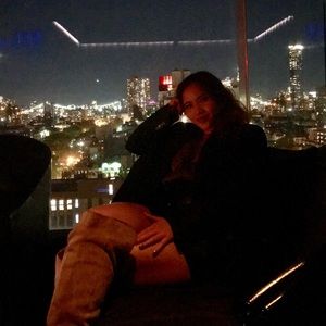 Meet Your Posher, Nhi